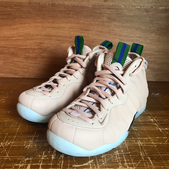 Nike Shoes - Nike Air Foamposite One Particle Beige